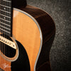 Martin D-28 Standard Natural 2010