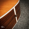 Martin D-28 Standard Natural 2010