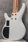 Yamaha TRBX305
 5-String Bass White 2018
