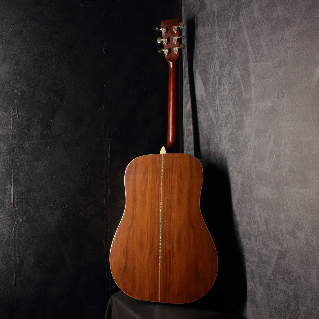 Morris MD-515 Dreadnought Acoustic 1983