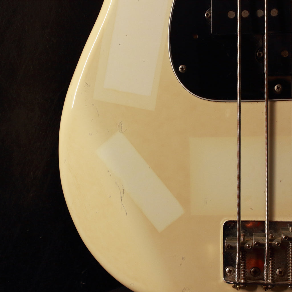 Fender Japan '70 Precision Bass PB70-70US Olympic White 2004