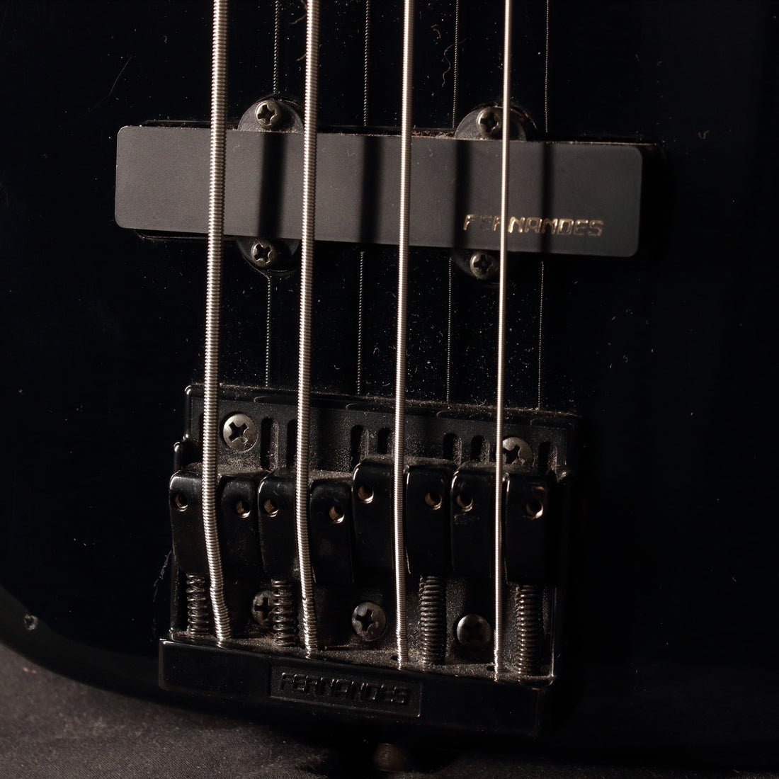 Fernandes FRB-55 Revolver Bass Black 1987