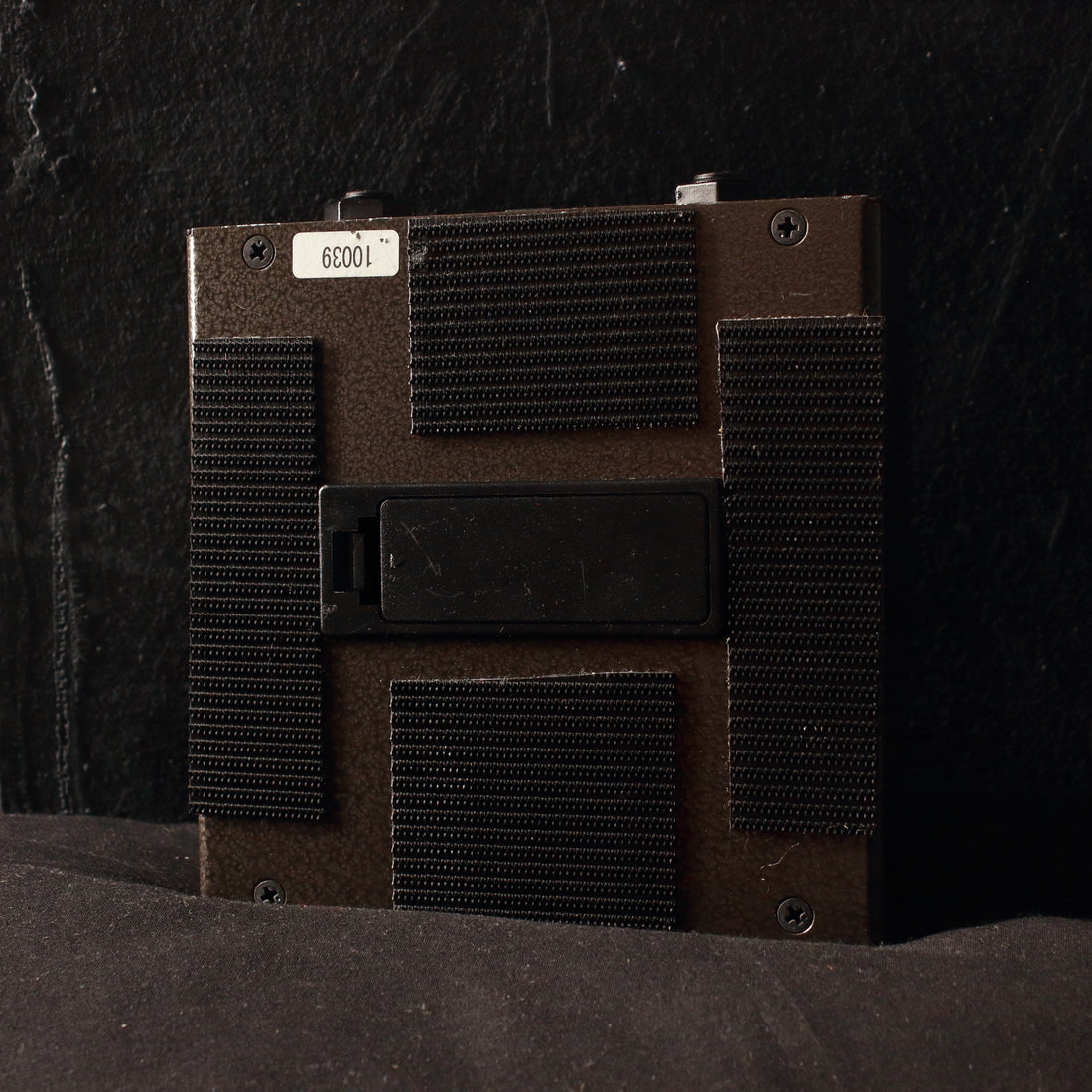 Crews Maniac Sound Buzz Tri Mix Bass Distortion Pedal