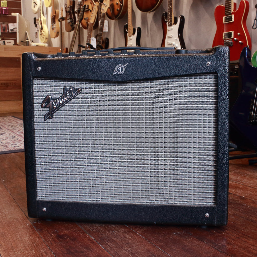 Fender Mustang III v2 100w 1×12" Modelling Guitar Combo Amp