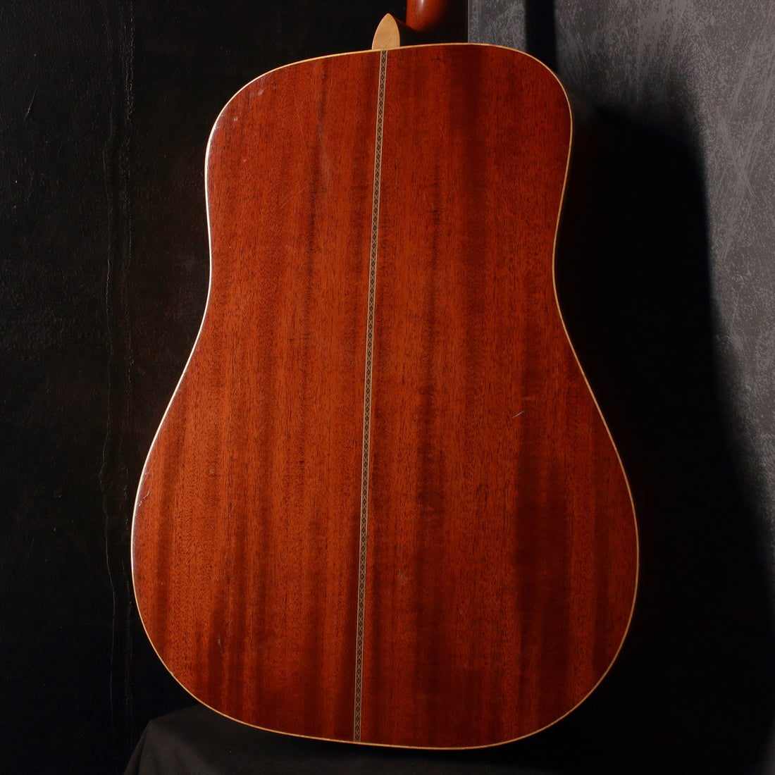 Morris M-80 Dreadnought Acoustic c2005