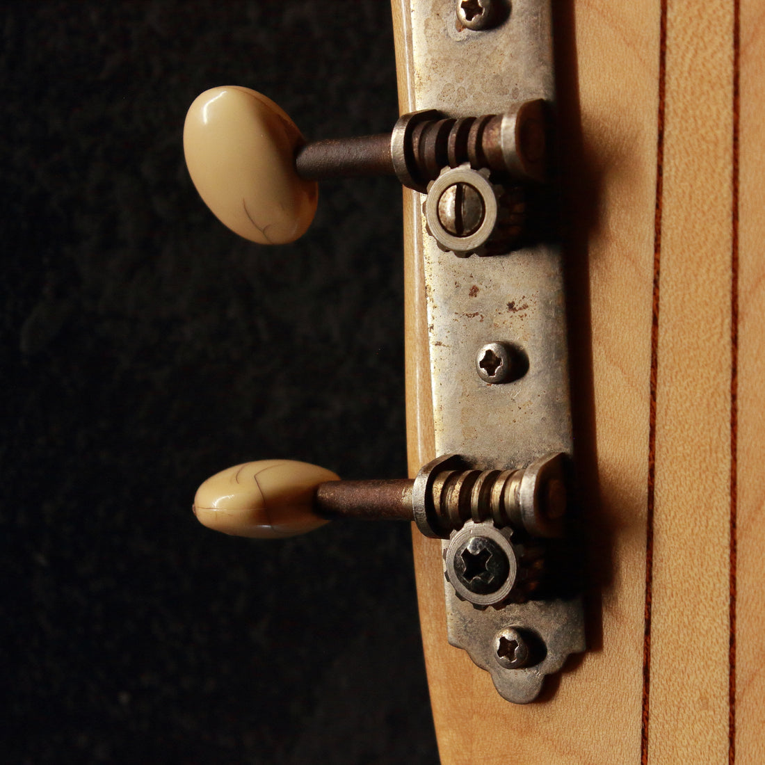 Vox Tornado Hollow Body Sunburst 1967