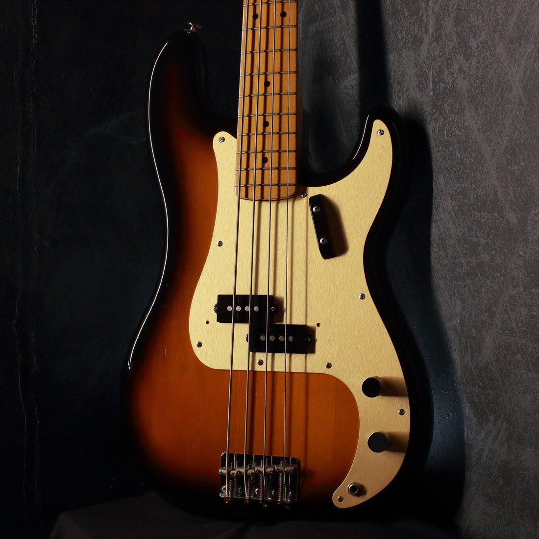 Fender Japan '57 Precision Bass PB57-53 Sunburst 1993