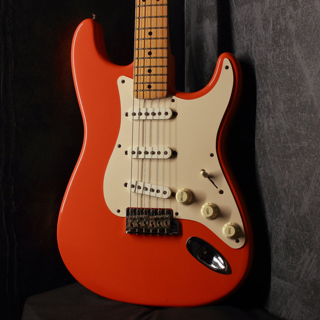 Fender American Vintage '57 Stratocaster Fiesta Red 1994