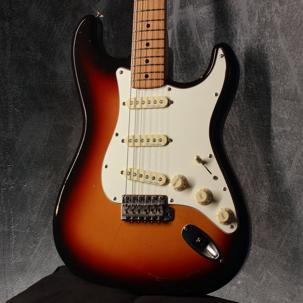 Squier Japan Silver Series Stratocaster SST33 Sunburst 1993