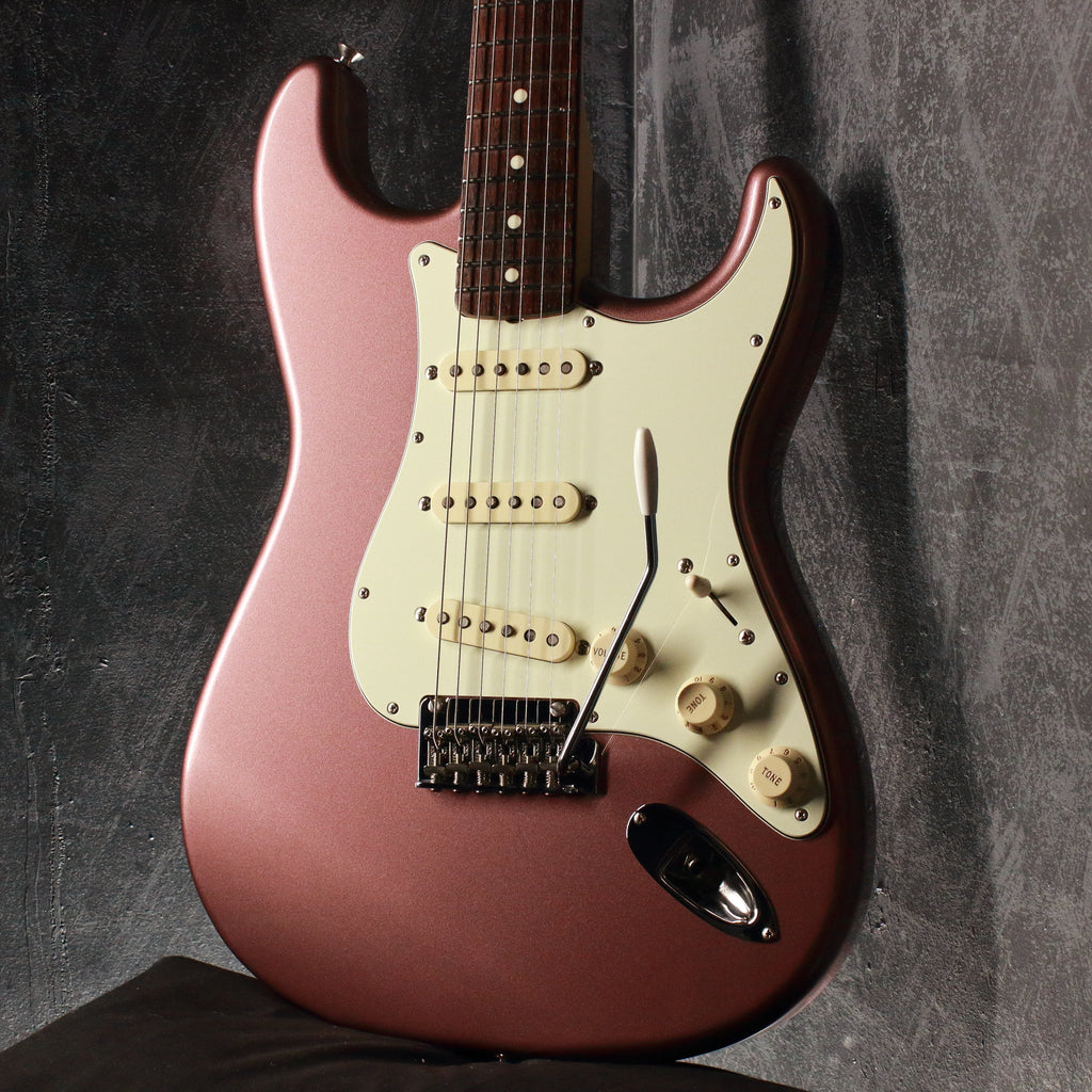 Fender Made in Japan Hybrid 60s Stratocaster Burgundy Mist Metallic 2019