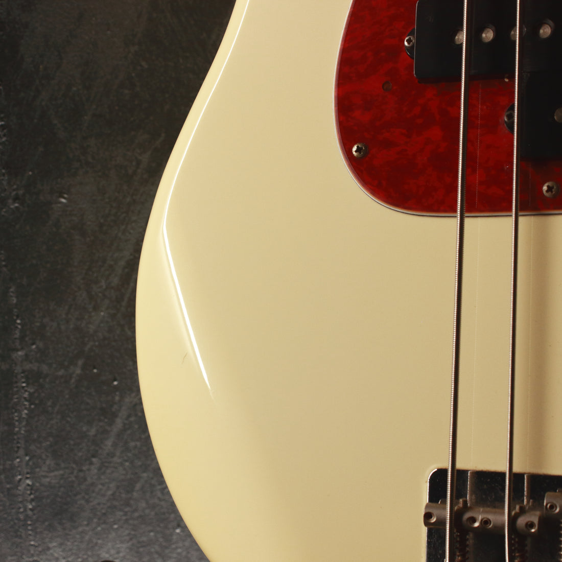 Fender Japan '62 Precision Bass PB62-53 Vintage White 1998