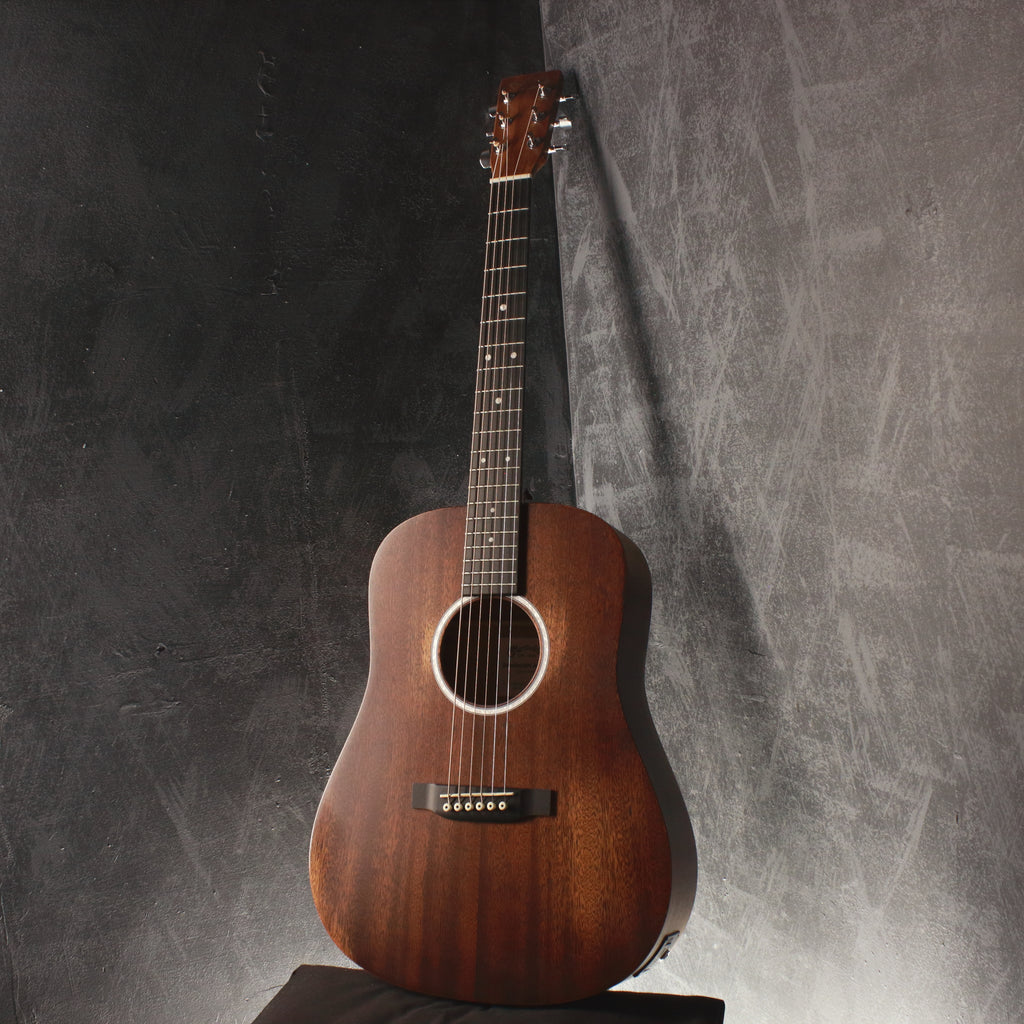 Martin Dreadnought Junior DJr-10E Streetmaster 2022