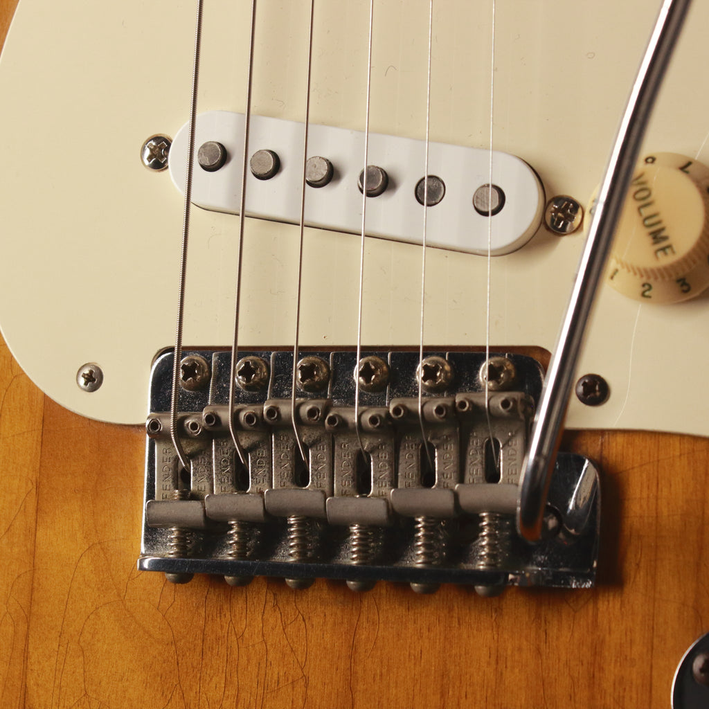 Fender American Vintage '57 Stratocaster Sunburst 1982