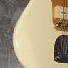 Squier J Mascis Jazzmaster Vintage White 2023