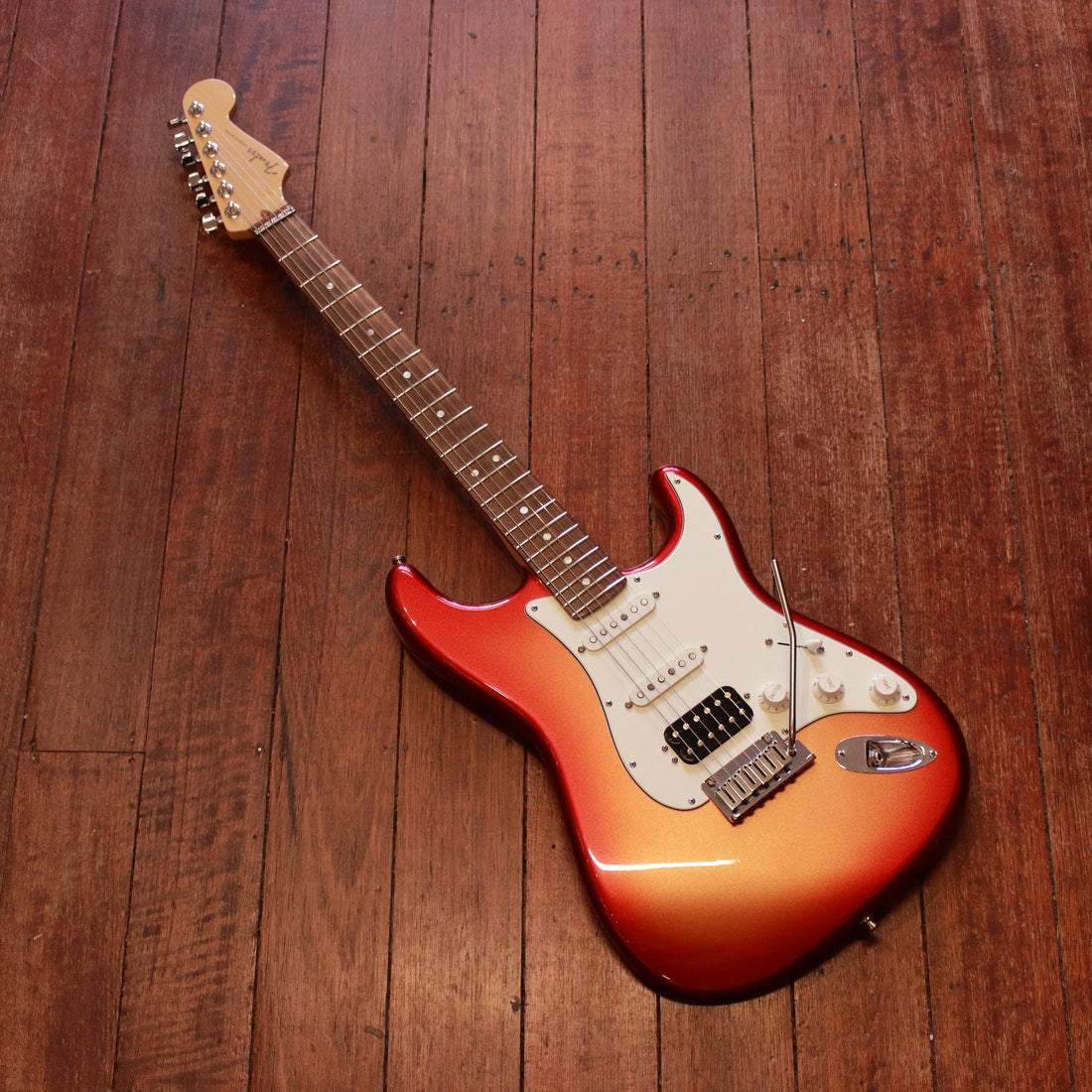 Fender American Deluxe Stratocaster HSS Sunset Metallic 2012