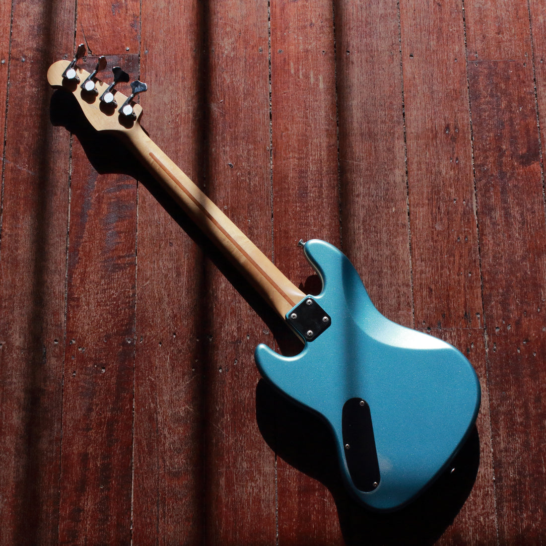 History MMBJ Mini Bass Lake Placid Blue 2002