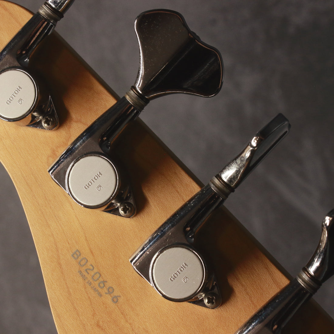 History MMBJ Mini Bass Lake Placid Blue 2002