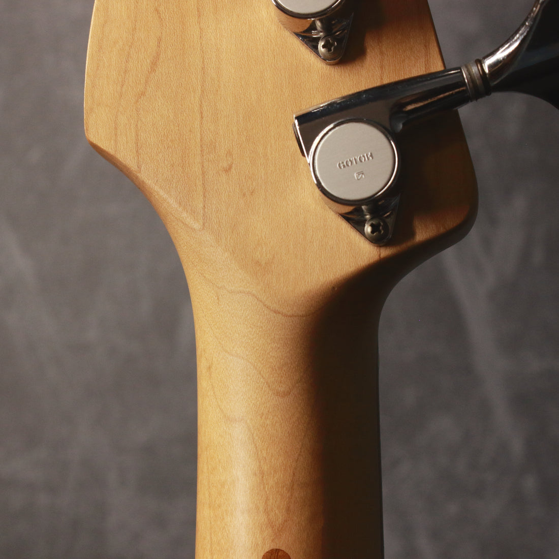 History MMBJ Mini Bass Lake Placid Blue 2002