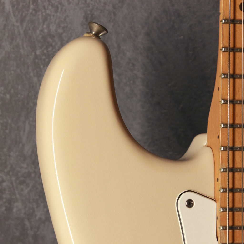 Fender American Standard Stratocaster White Blonde 2000