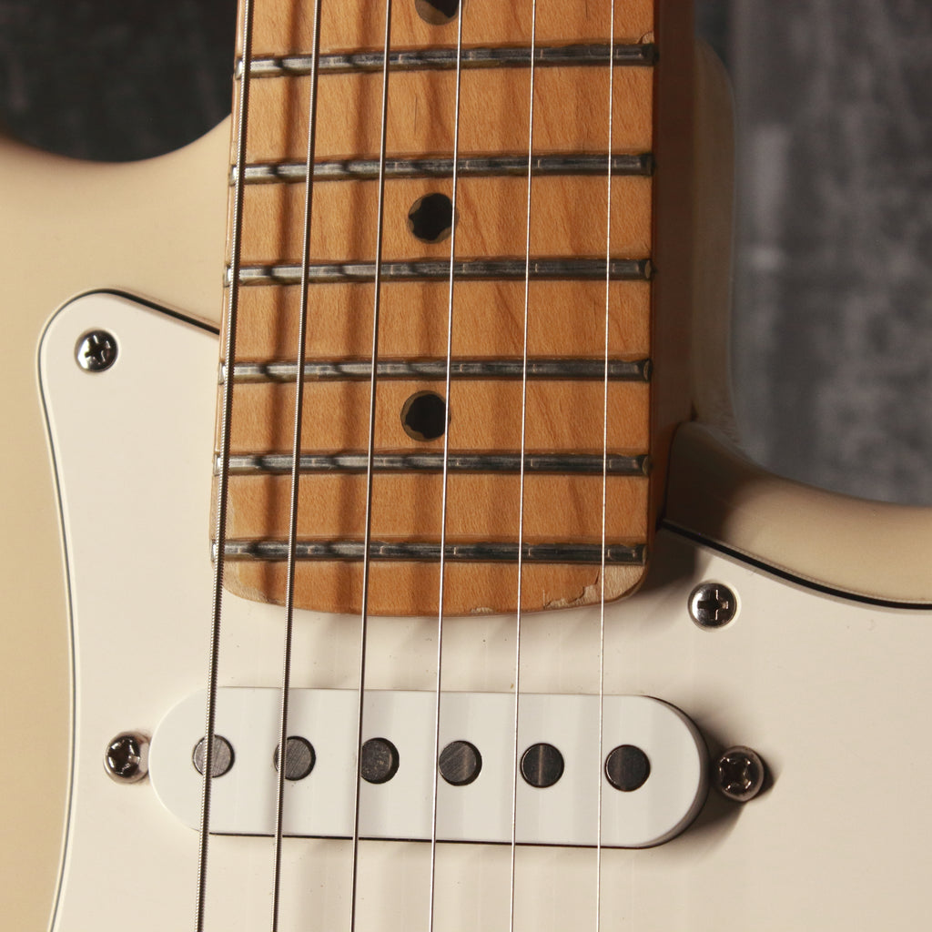 Fender American Standard Stratocaster White Blonde 2000