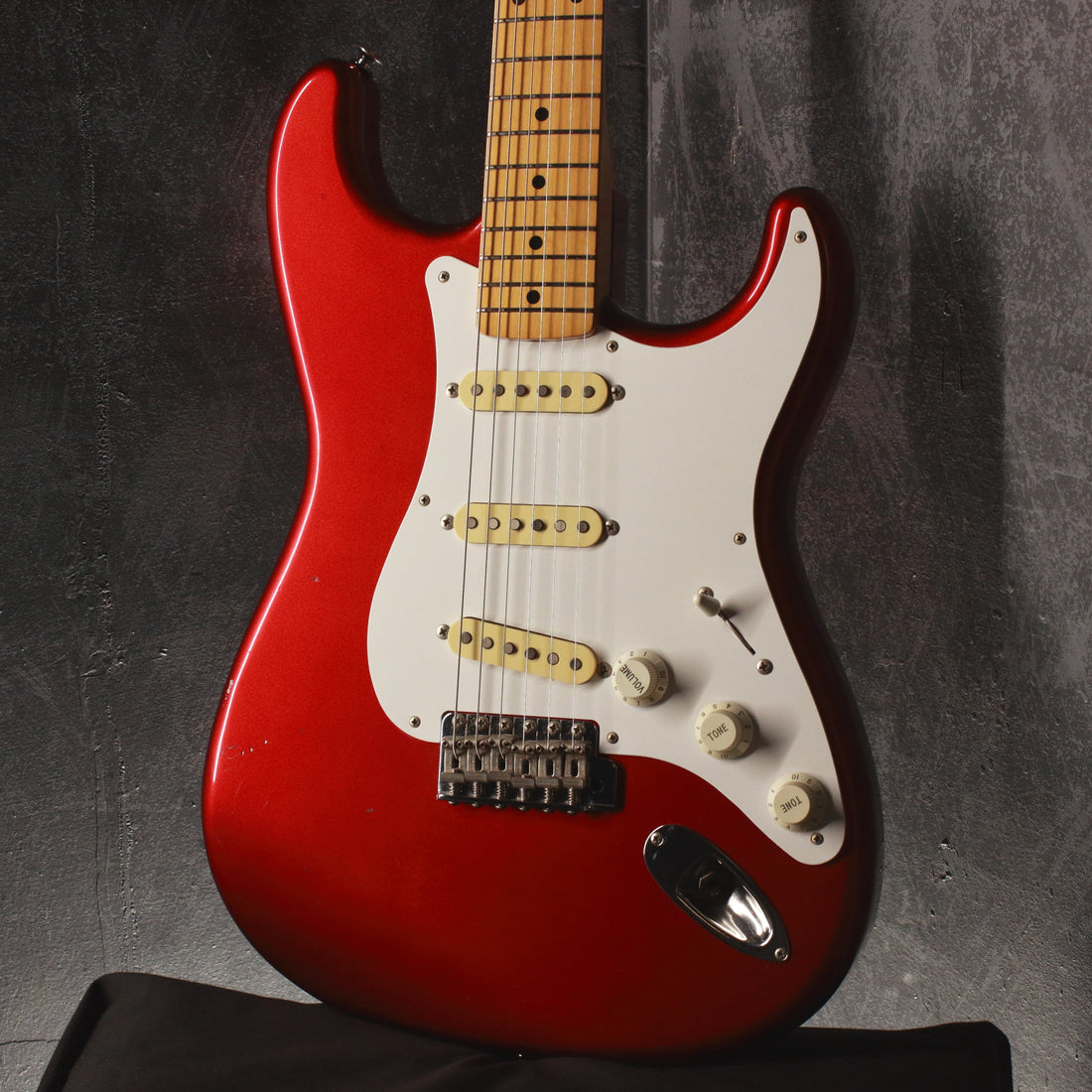 Fender Japan '57 Stratocaster ST57-55 Candy Apple Red 1987