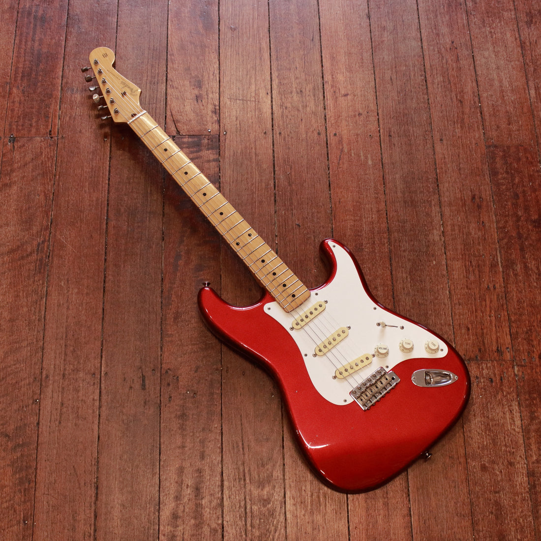 Fender Japan '57 Stratocaster ST57-55 Candy Apple Red 1987