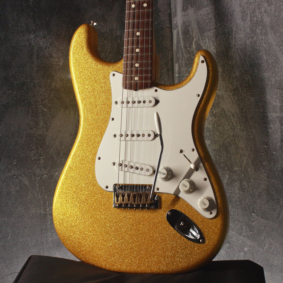 Fender Classic/American Vintage '62 Stratocaster FSR Gold Sparkle 1991