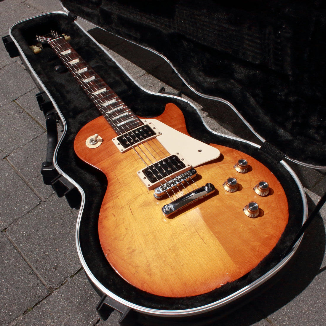 Gibson Les Paul Studio '50s Tribute T Satin Honeyburst 2016