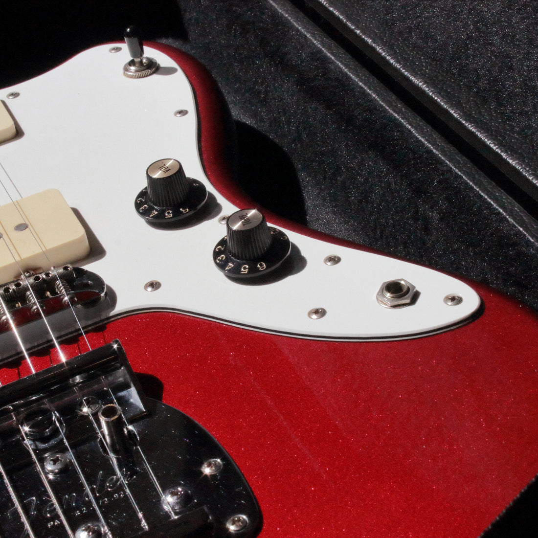 Fender Japan Jazzmaster JM66-70 Candy Apple Red 1987