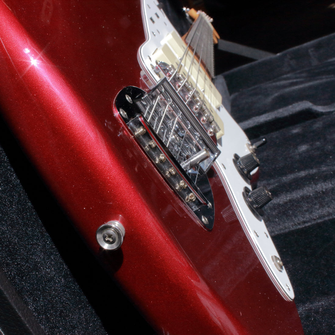 Fender Japan Jazzmaster JM66-70 Candy Apple Red 1987