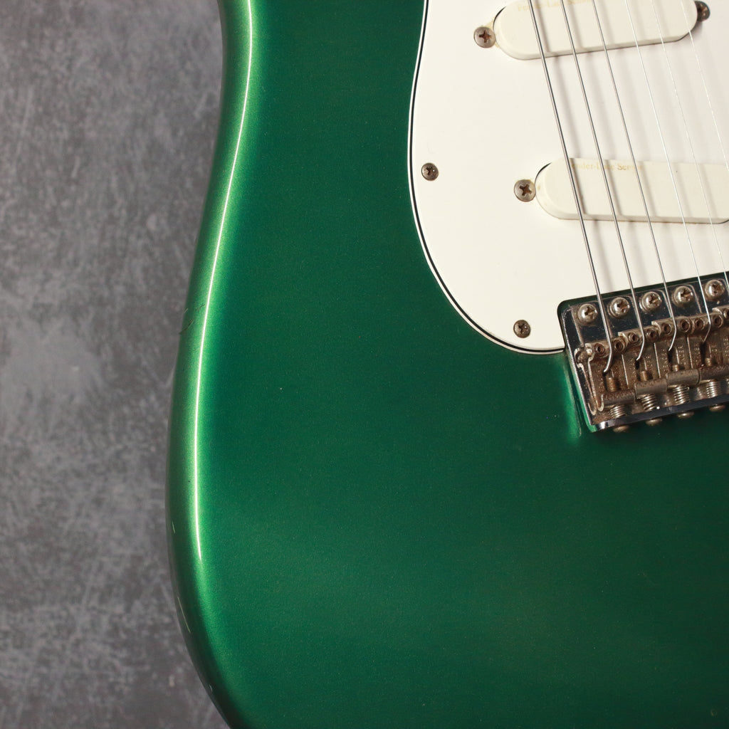 Fender Japan '62 Stratocaster ST62-770LS Candy Apple Green 1990