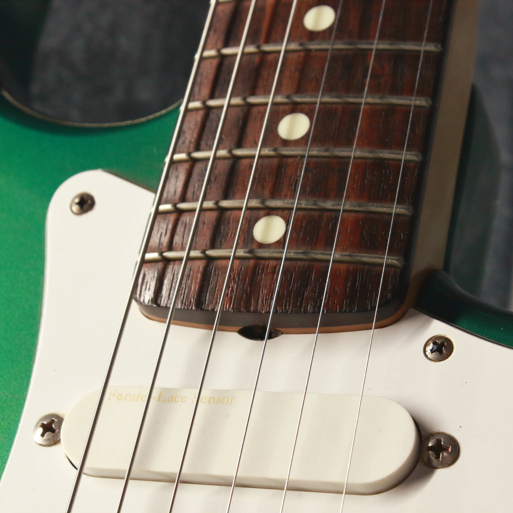 Fender Japan '62 Stratocaster ST62-770LS Candy Apple Green 1990