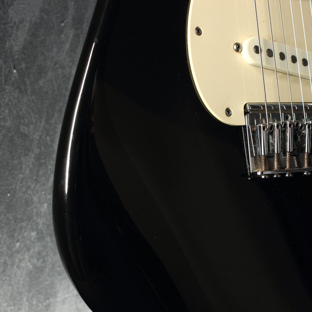 Fender Standard Stratocaster Black 1983