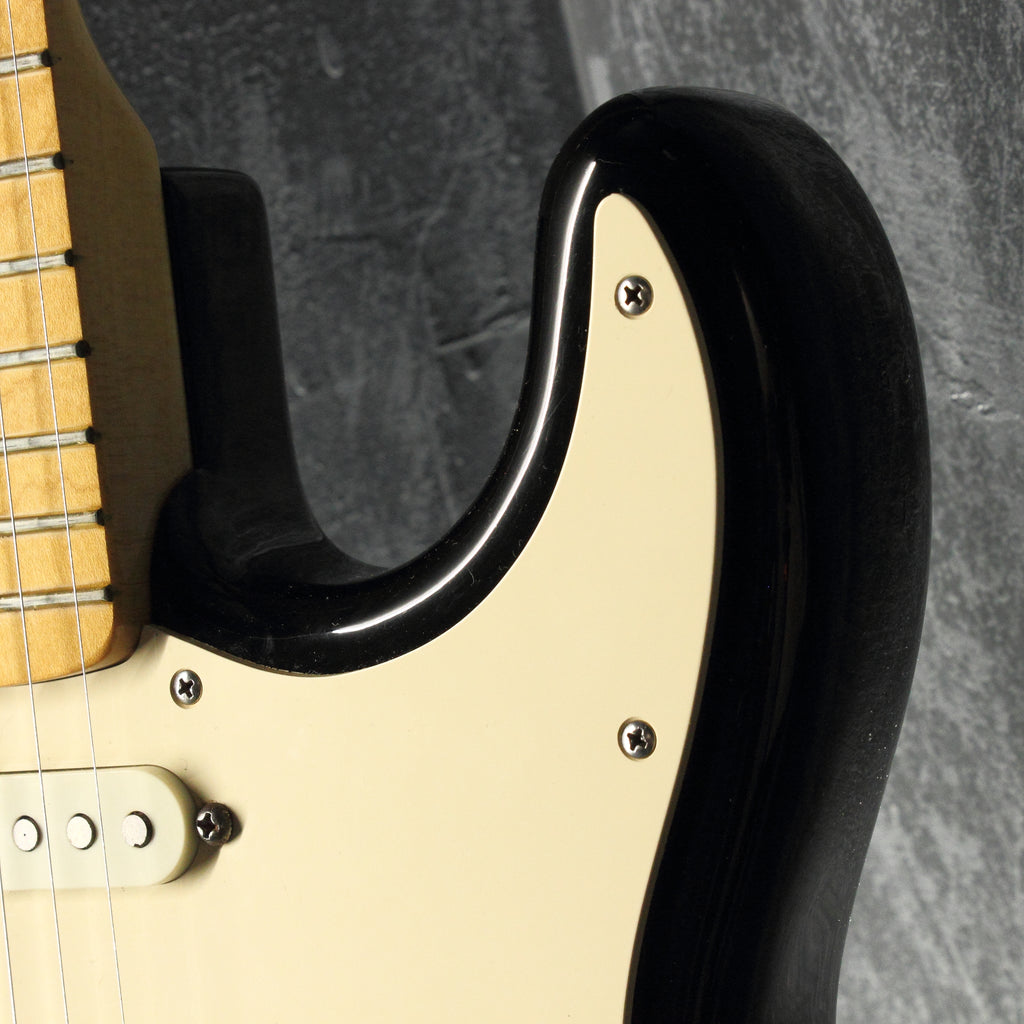 Fender Standard Stratocaster Black 1983