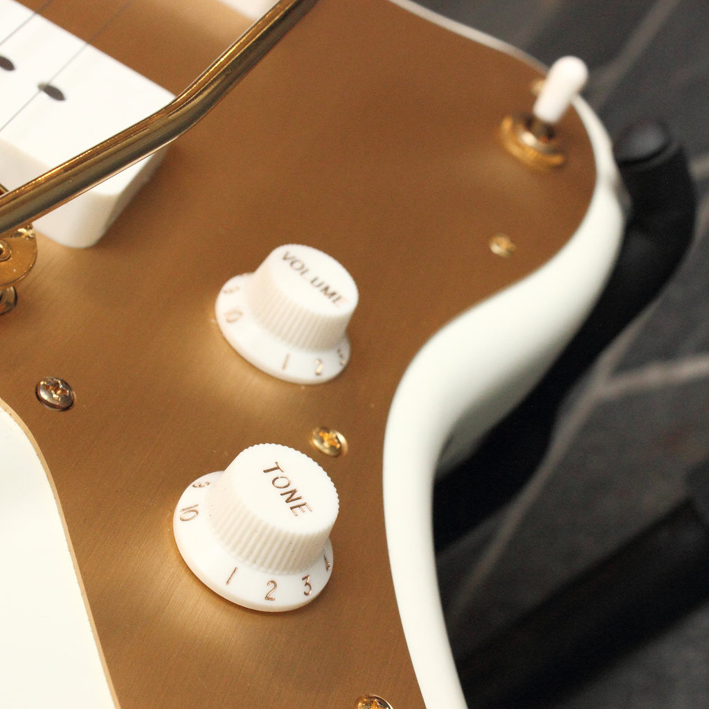 Squier 40th Anniversary Gold Edition Jazzmaster Olympic White 2022