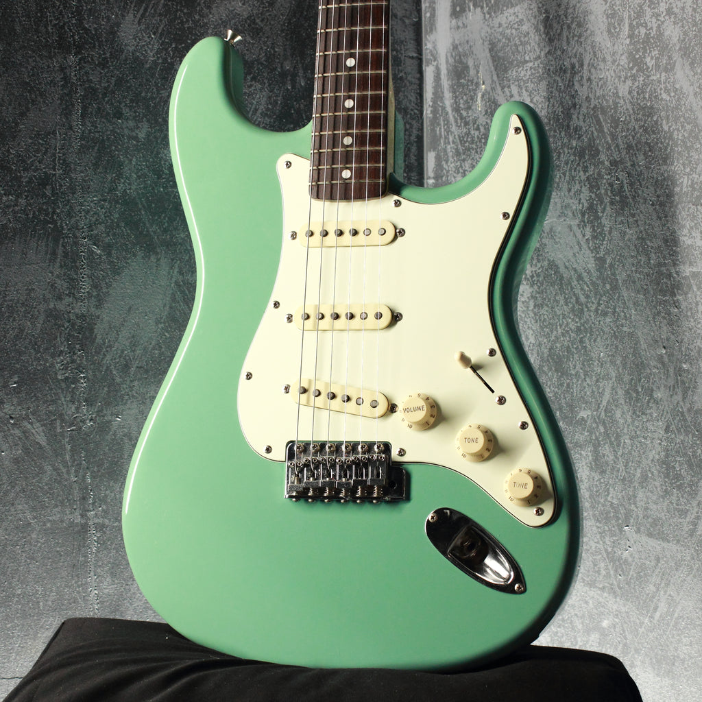 Fender Japan '72 Stratocaster ST72-58 Surf Green 2004