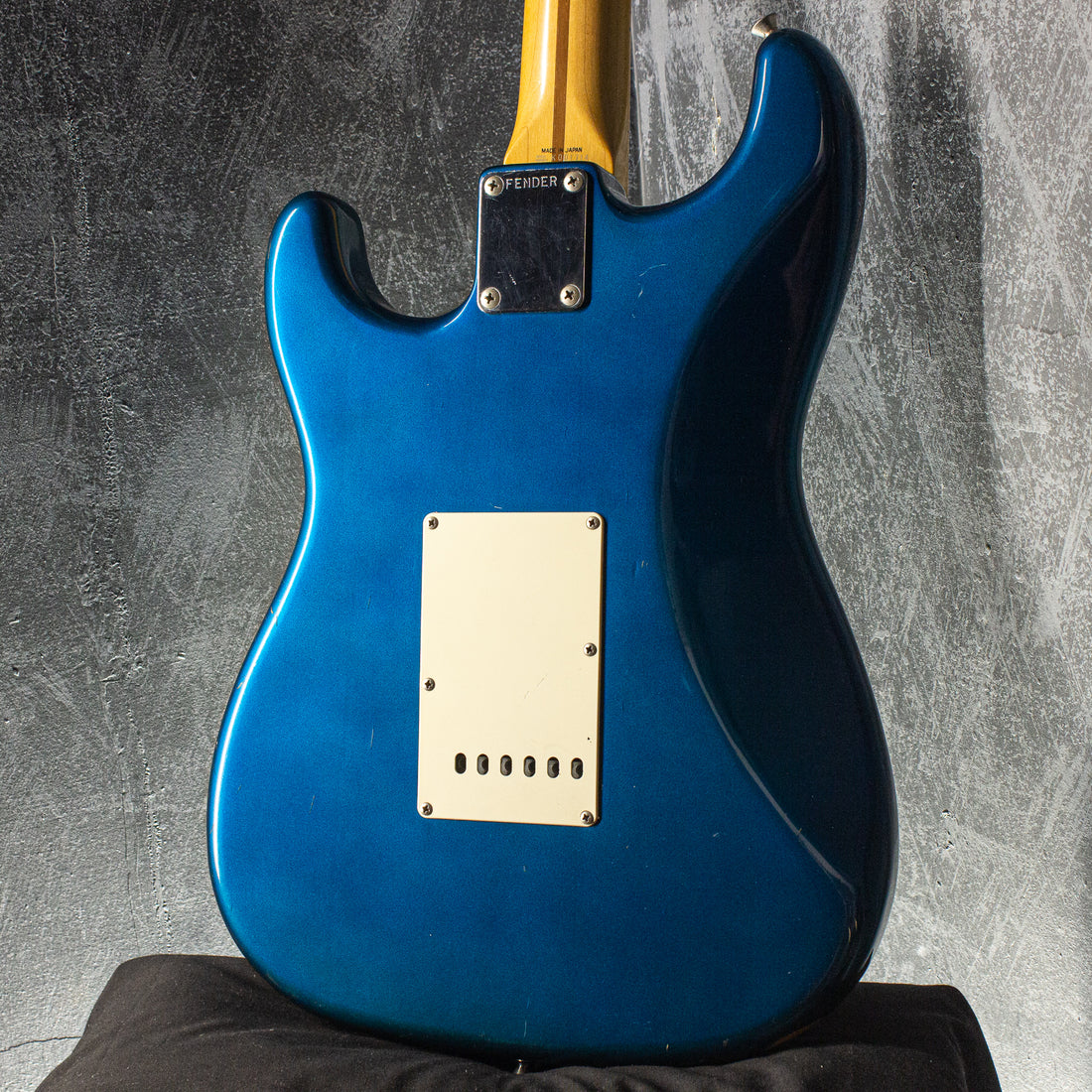 Fender Japan '57 Stratocaster ST57-500 Lake Placid Blue 1990