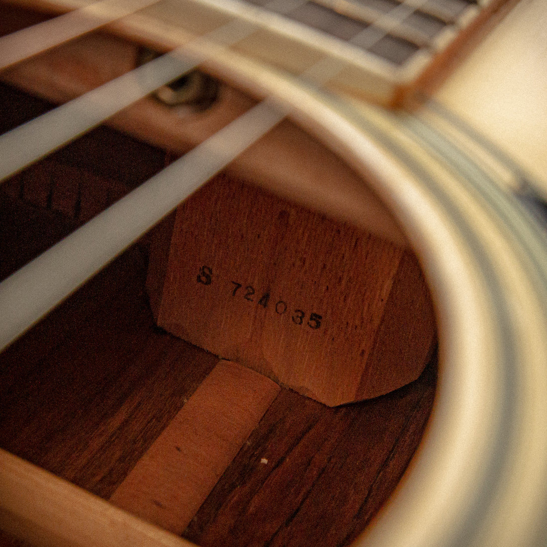 Morris W-30 Dreadnought Acoustic 1979