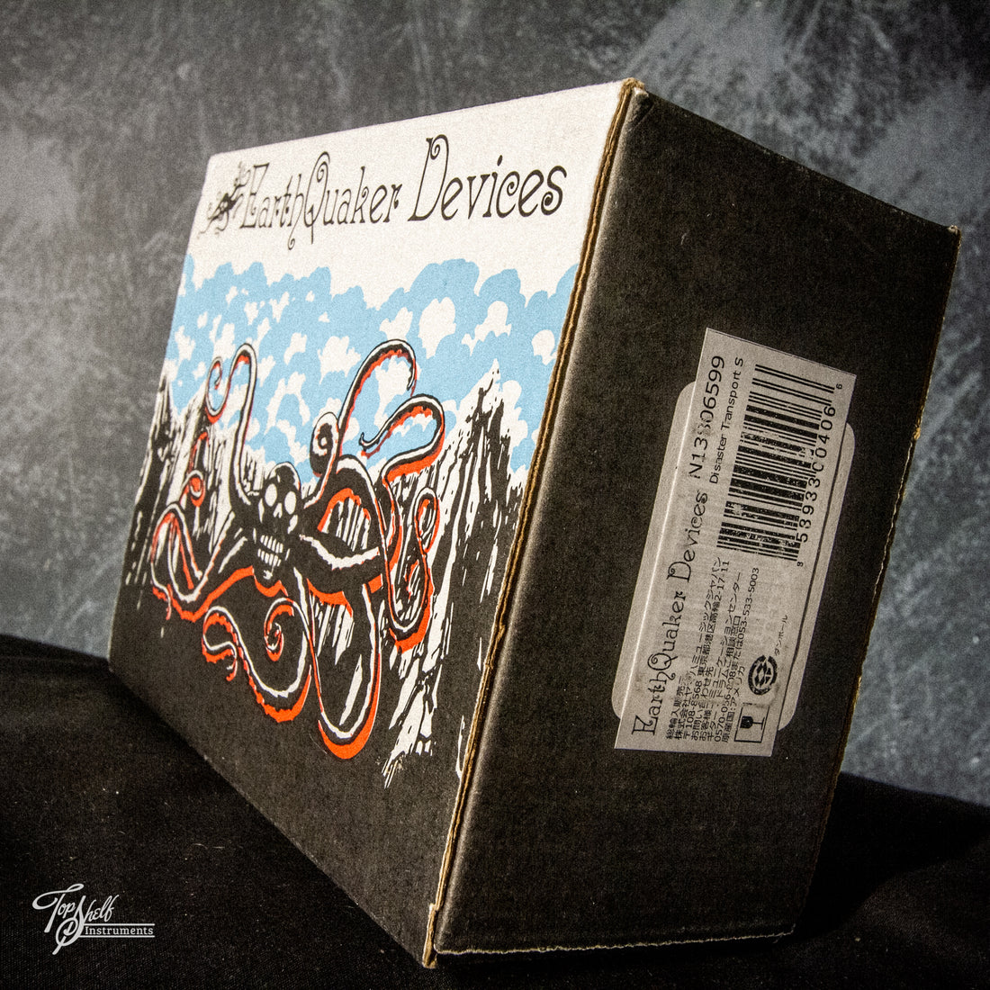 Earthquaker Devices Disaster Transport SR Modulated Delay and Reverb Pedal