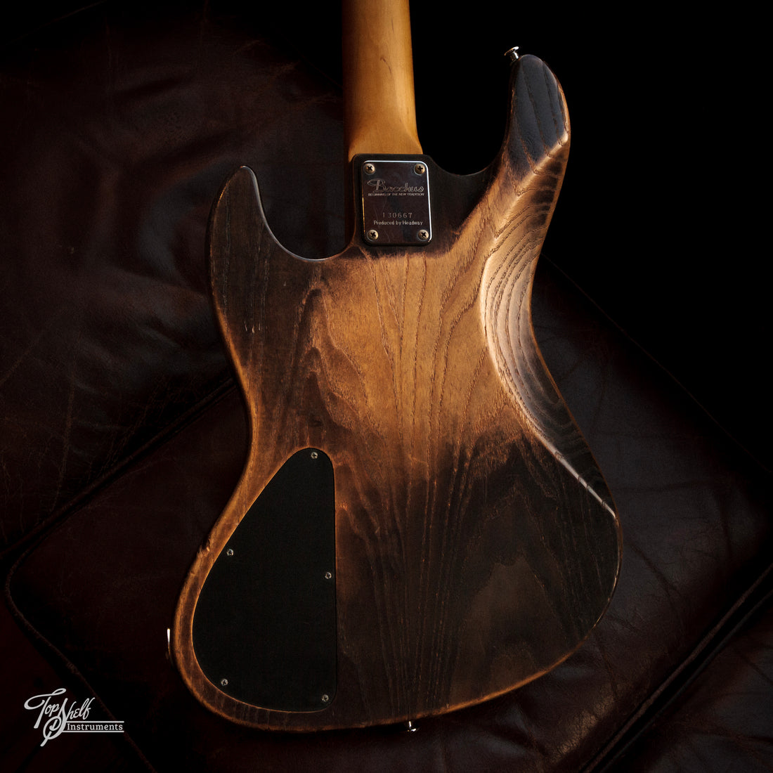 Bacchus Handmade Woodline Ash 4 Hollow Black Oil 2005
