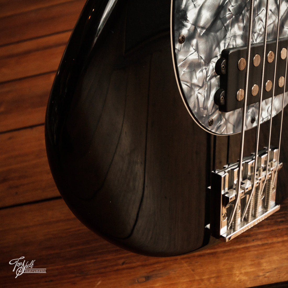 Bacchus Groove Line 4 MM Bass Black 2003