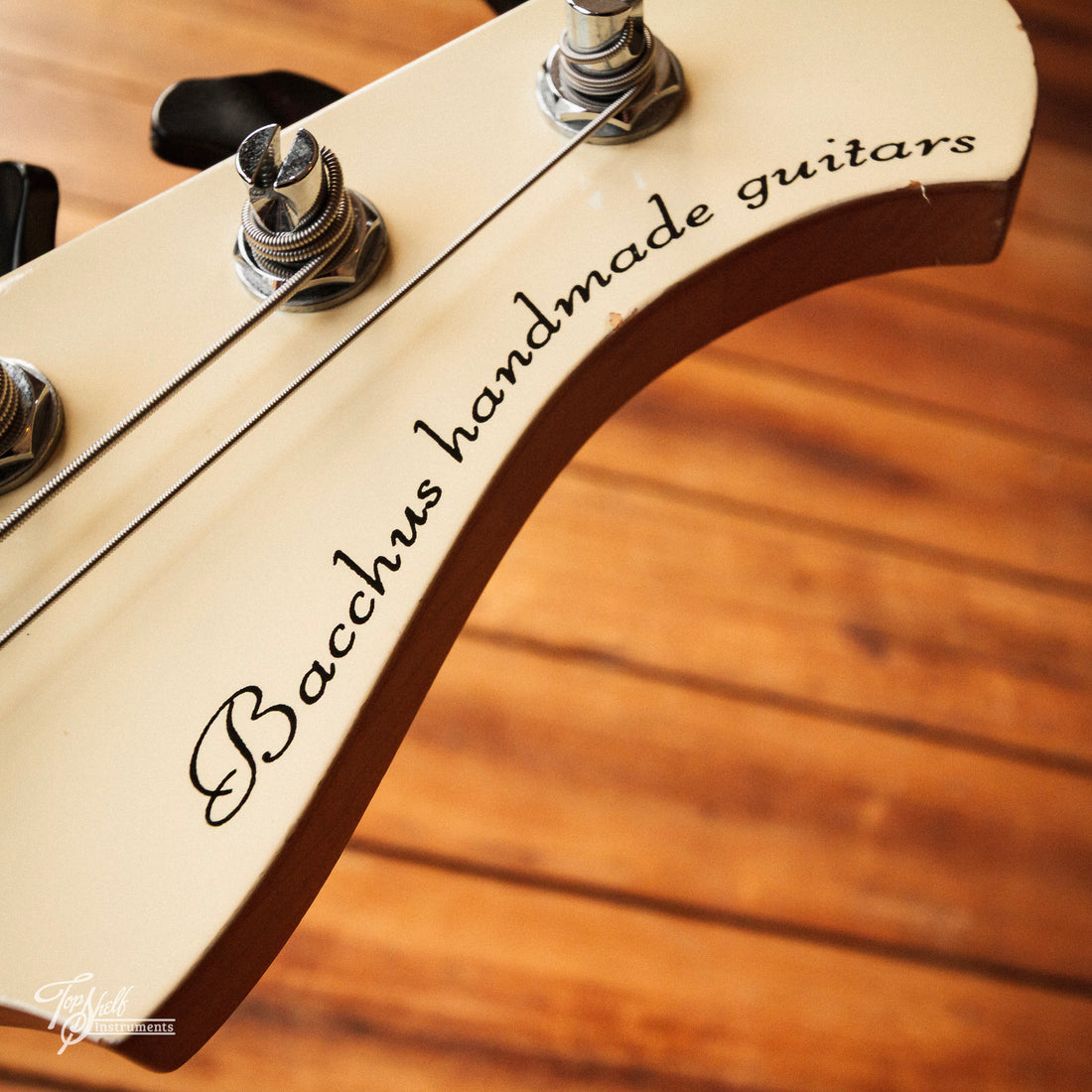 Bacchus Twenty Four Alder Custom White 2005
