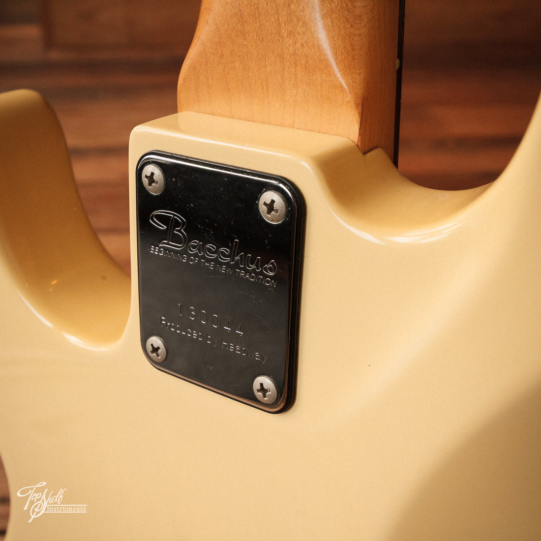 Bacchus Woodline P-Classic White 2005