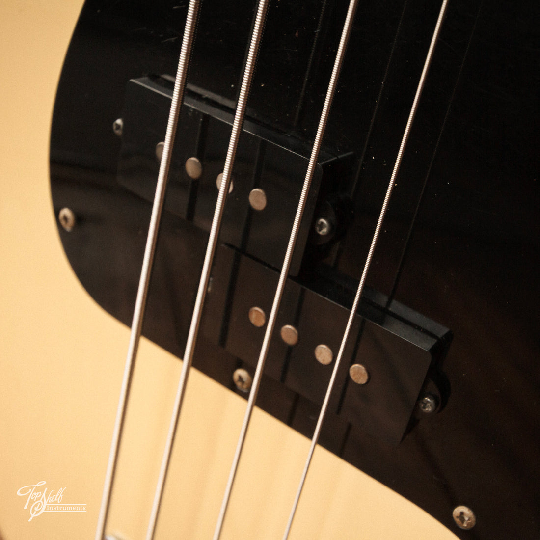 Bacchus Woodline P-Classic White 2005