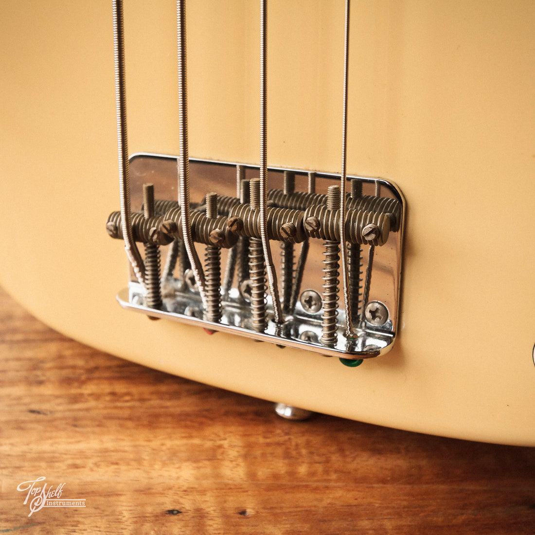 Bacchus Woodline P-Classic White 2005
