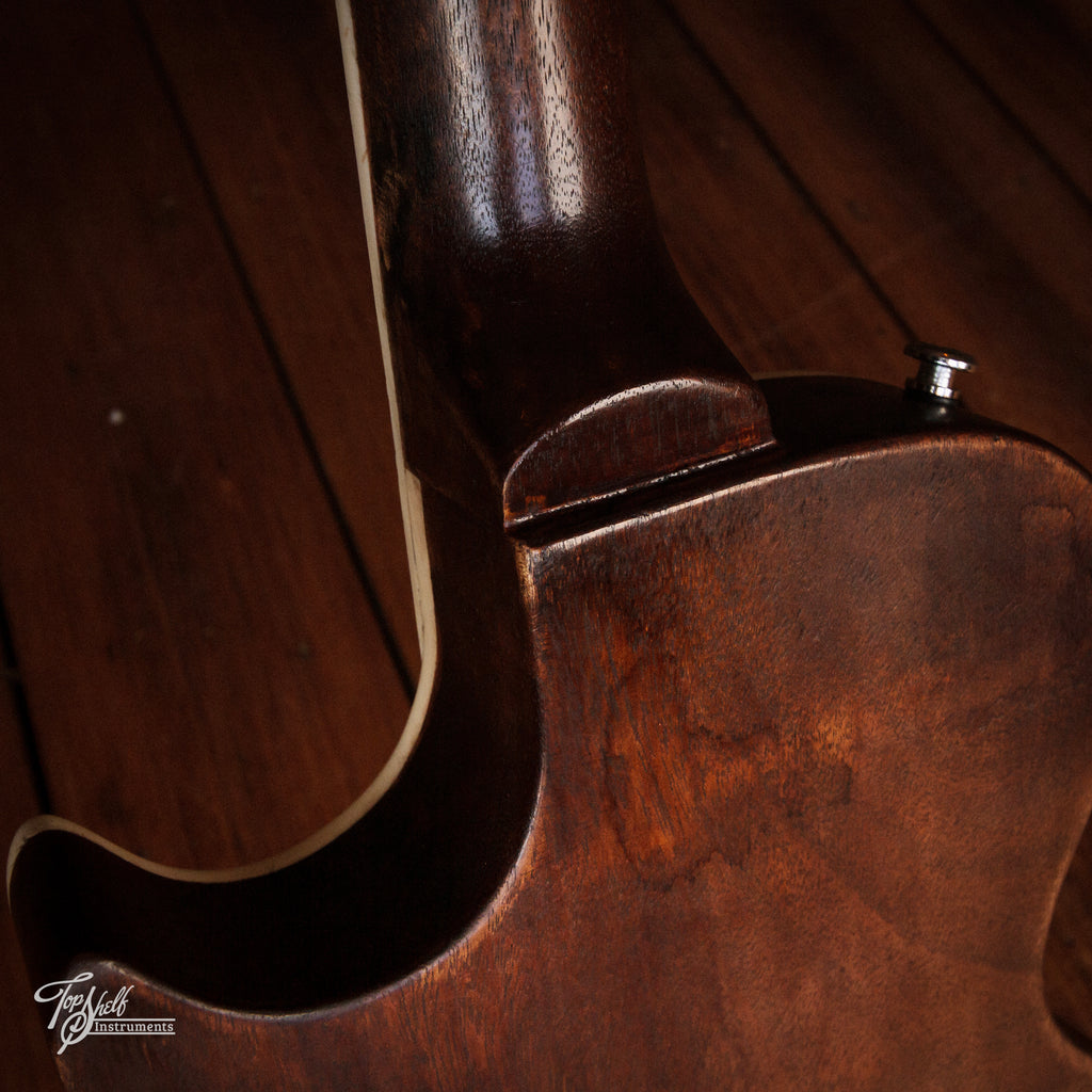 Bacchus Handmade Mistress Blue Oil 2021