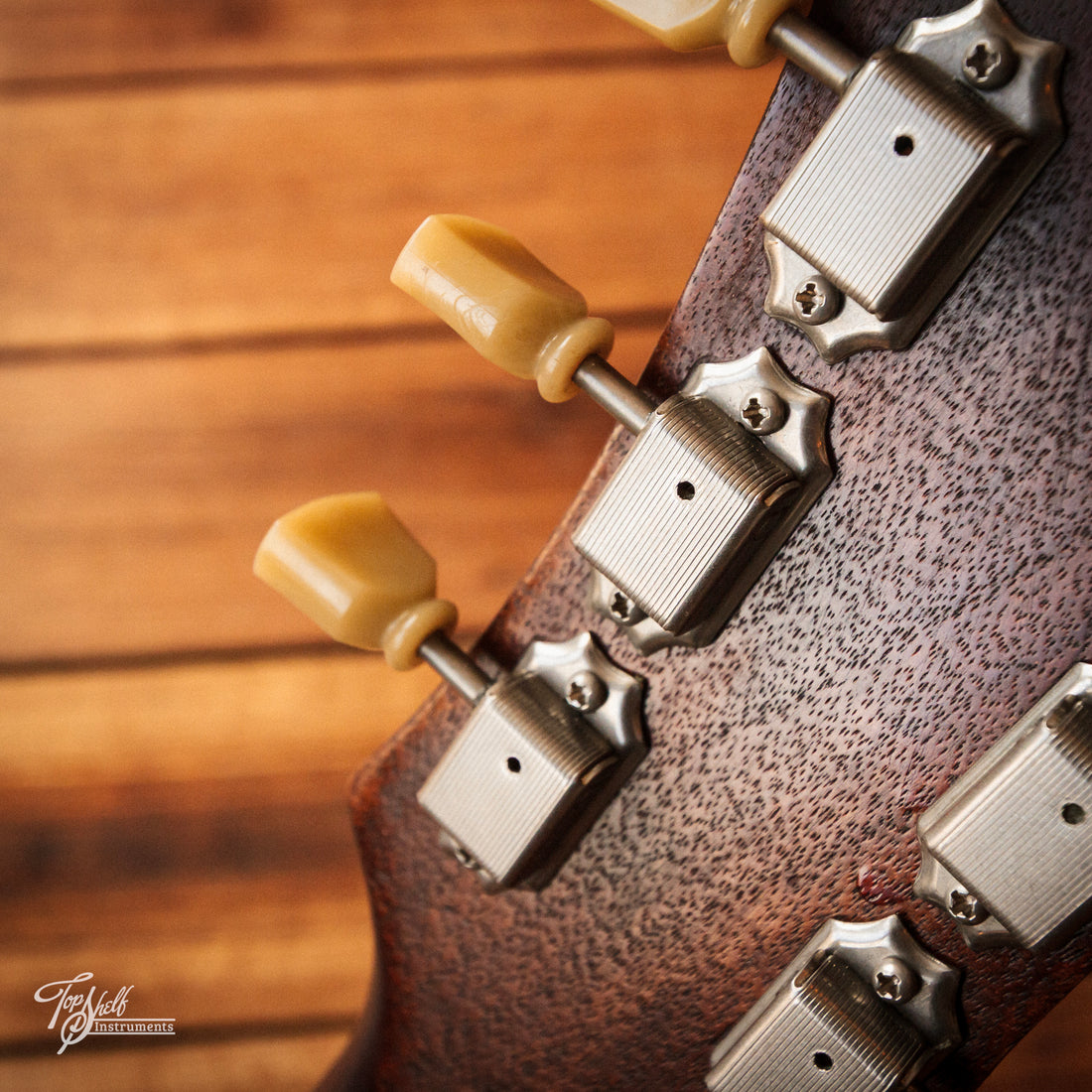 Bacchus Handmade Mistress Blue Oil 2021