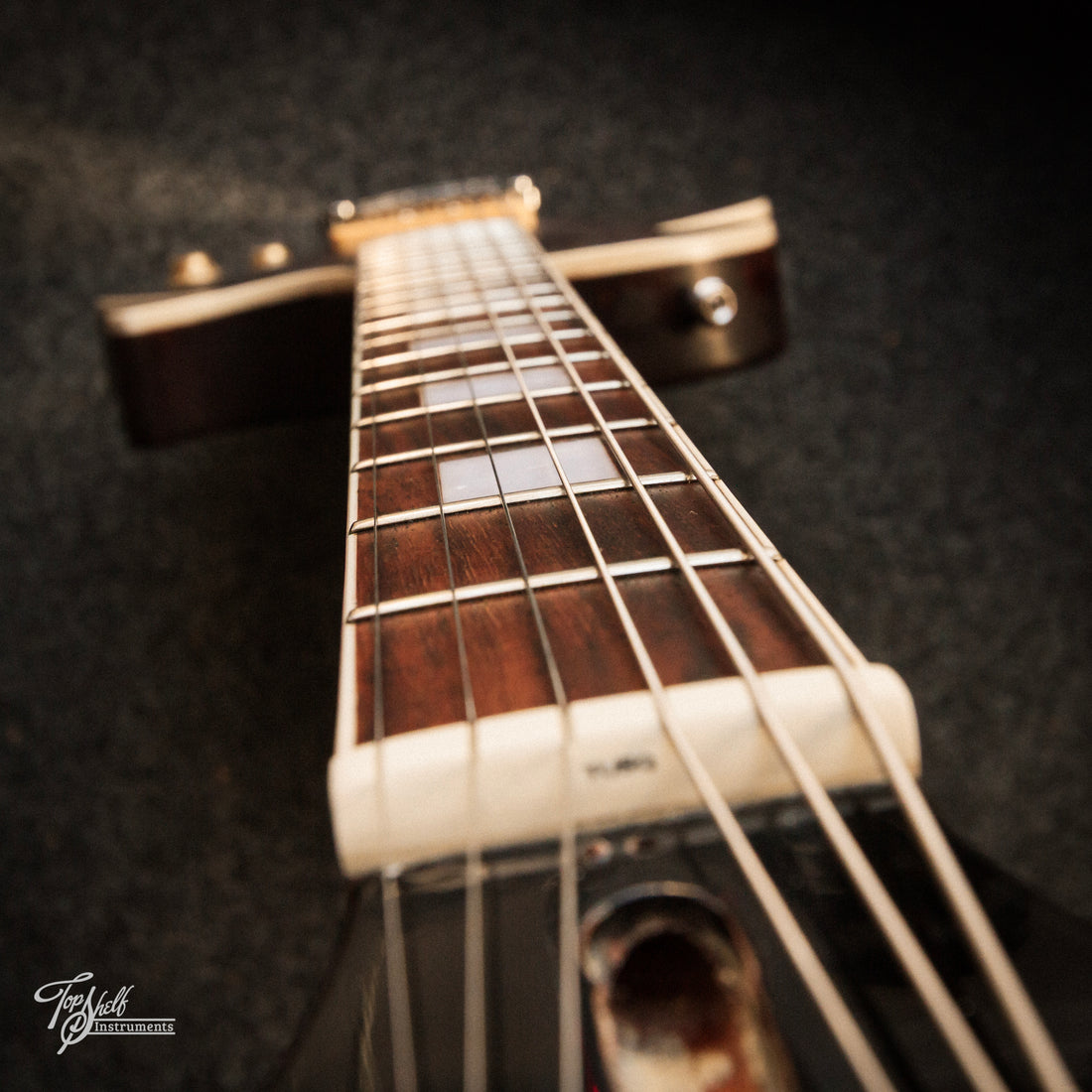 Bacchus Handmade Mistress Blue Oil 2021