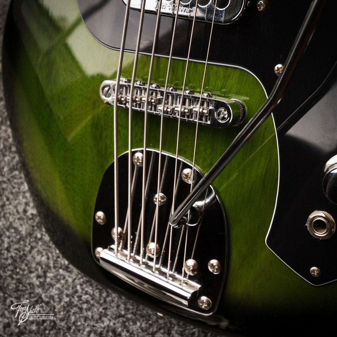 Burns SSJ Bass VI Greenburst 2019