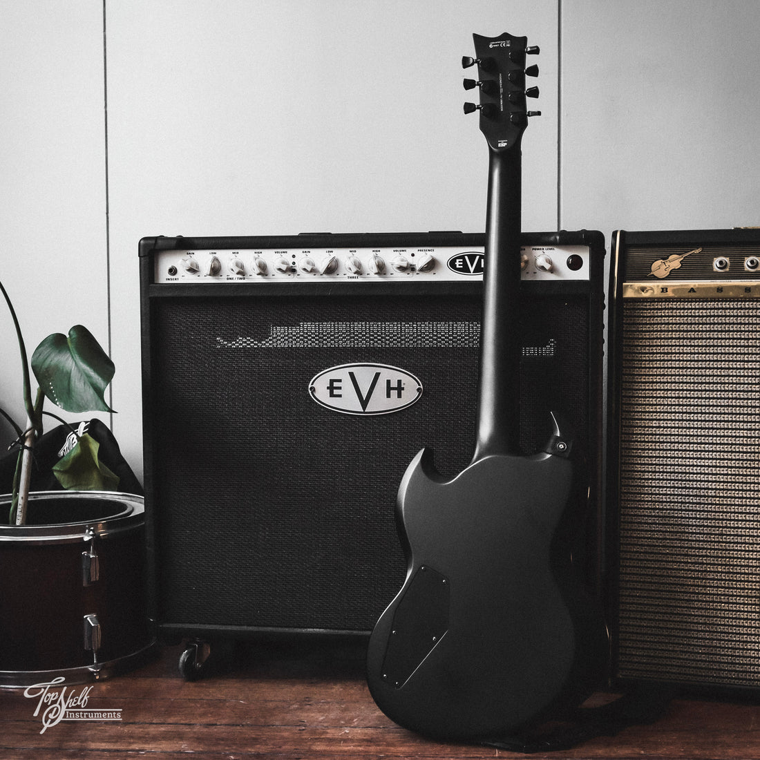 LTD Viper-7 Black Metal Baritone Black Satin 2018